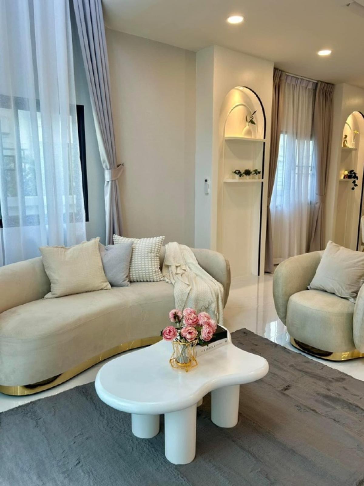 ให้เช่าบ้านบางนา แบริ่ง ลาซาล : House for rent The City Bangna
