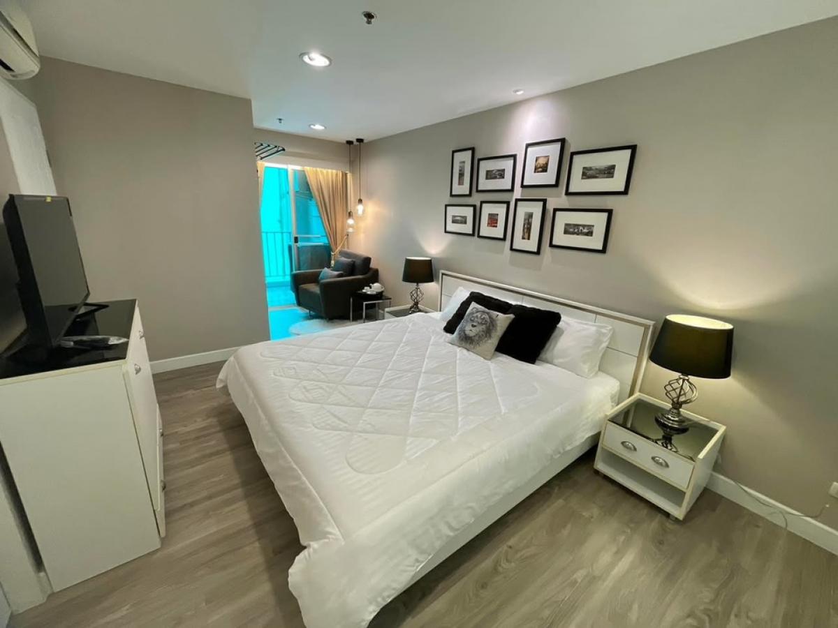 ขายคอนโดพระราม 9 เพชรบุรีตัดใหม่ RCA : 📢👇 For sale / rent at Belle Grand Rama9 one of the most highly demand for Expat, worth for investment place in Rama 9 with good price, good location , fully funished, only about 5 mins walk to MRT Rama 9, Central Plaza, G Tower.