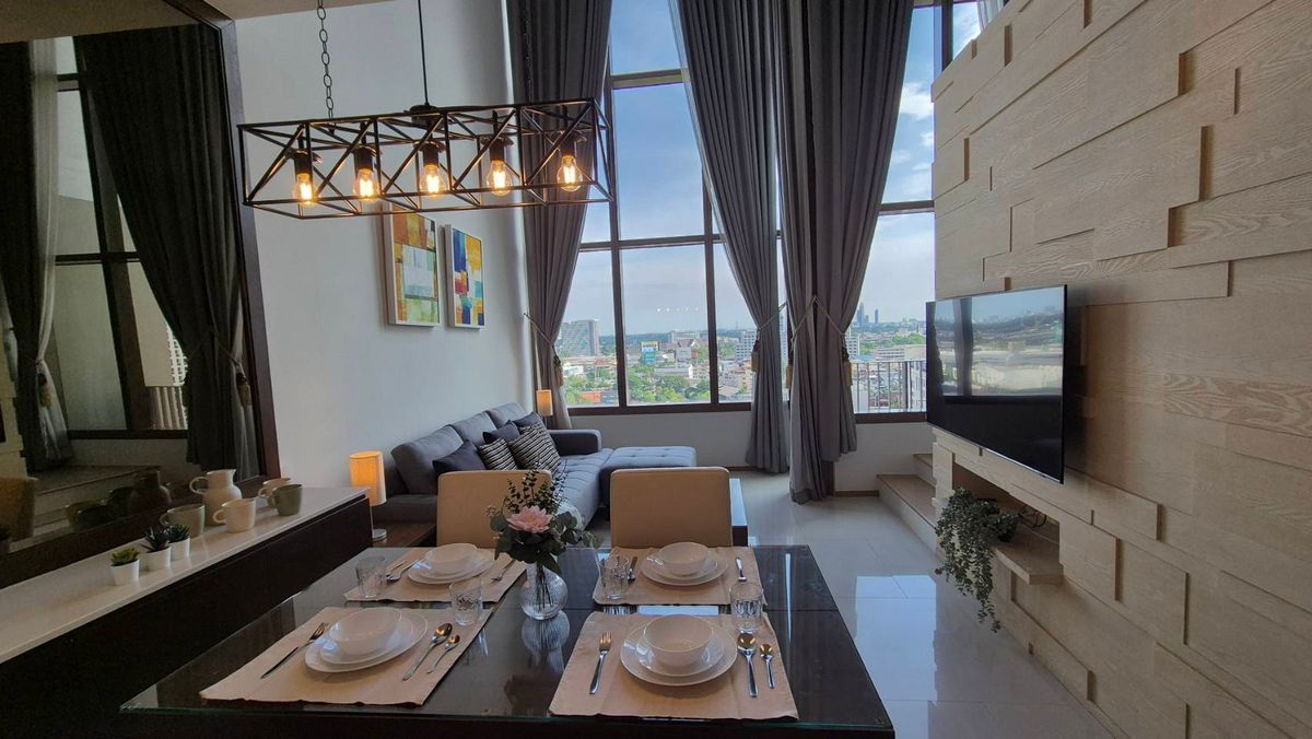 For RentCondoSukhumvit, Asoke, Thonglor : For Rent 📌The Emporio Place 2 bed 2 bath 70,000 baht, beautiful room, ready to move in. Call 092-2462653 Donut
