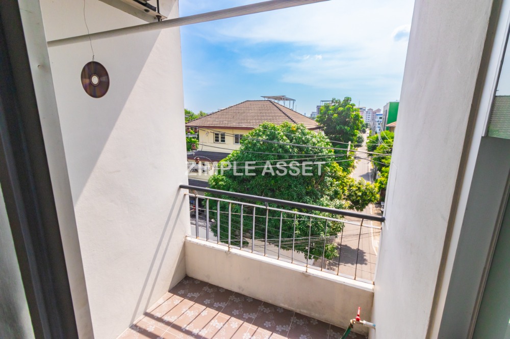 ให้เช่าแจ้งวัฒนะ เมืองทอง : Line; @zimple_asset อพาร์ทเมนท์หลังเซนทรัลแจ้งฯ รับสัญญาระยะสั้น ตึกเงียบสงบ ปลอดภัย ไม่ไกลจากปัญญาภิวัฒน์ เดินทางสะดวก ใกล้BTS