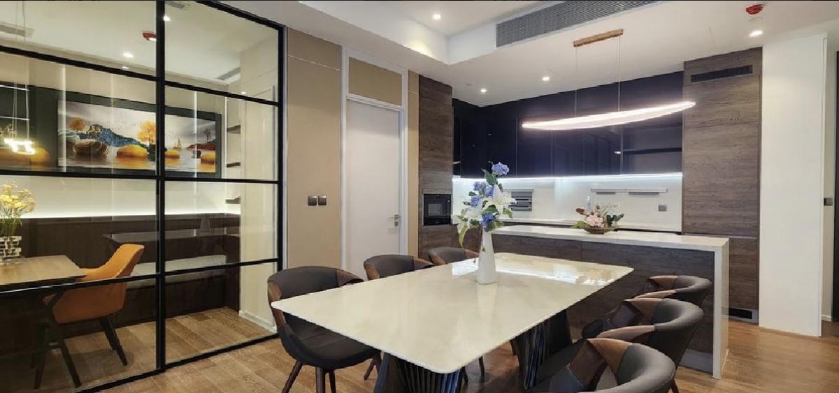 For RentCondoWitthayu, Chidlom, Langsuan, Ploenchit : For Rent : Muniq Lanngsuan Pet Friendly 🐶🐱 2Bed 3Bath 96.5 sqm 158/month