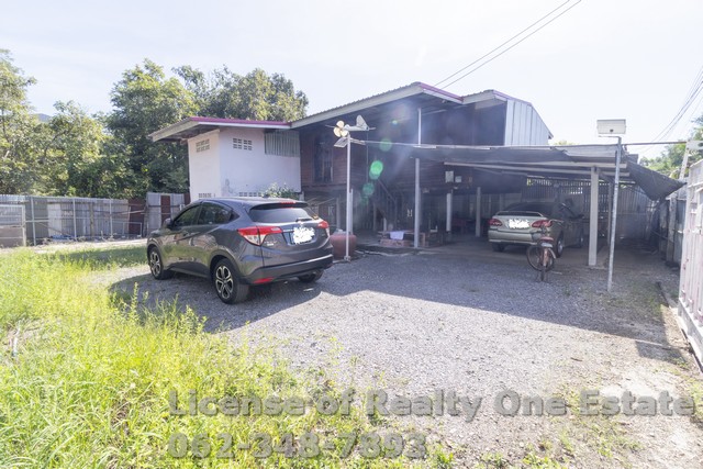 ขายบ้านลพบุรี : ขาย บ้านลพบุรี  ต.หนองทรายขาว อ.บ้านหมี่ จ.ลพบุรี สภาพดี เนื้อที่เยอะ ราคาถูก