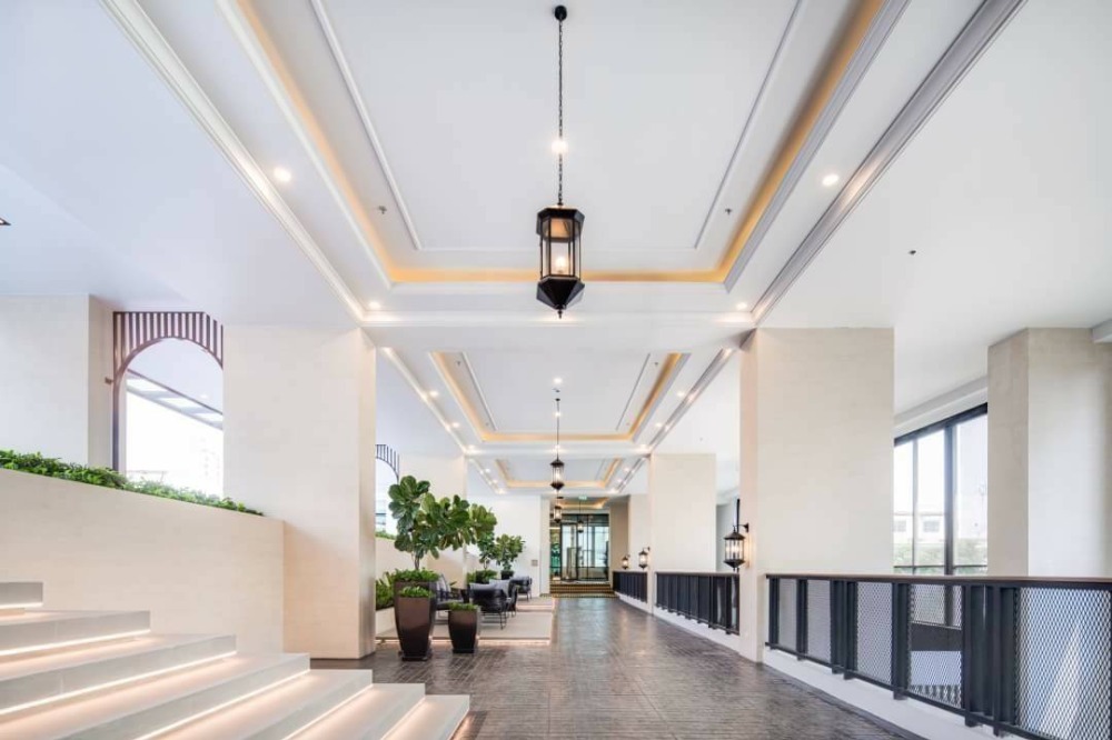 For RentCondoRamkhamhaeng, Hua Mak : Large, luxurious, stylish room, negotiable!!! Knightsbridge Collage Ramkhamhaeng(T00054)