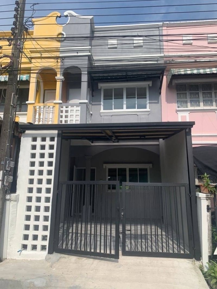 ขายทาวน์โฮมมีนบุรี-ร่มเกล้า : ขายถูกมาก ทฮ.2ชั้น 16 ตร.วา หมู่บ้านสุภาวัลย์  ซ.รามคำแหง 176  บ้านมี 2 ห้องนอน 2 ห้องน้ำ