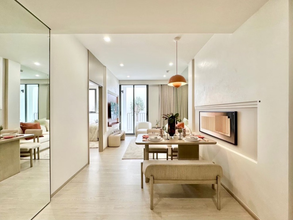 For SaleCondoSukhumvit, Asoke, Thonglor : The Reference Ekkamai - 68 sq m. 2 bedrooms, 2 bathrooms 092-545-6151 (Tim)