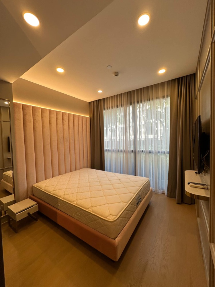 For SaleCondoSiam Paragon ,Chulalongkorn,Samyan : Ashton Chula Silom【𝐒𝐄𝐋𝐋 & 𝐑𝐄𝐍𝐓】🔥2 BED condo, experience luxury in the heart of the city, just one step to Silom and Samyan 🔥 Contact Line ID: @hacondo