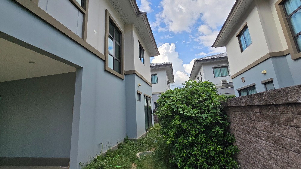 For SaleHousePathum Thani,Rangsit, Thammasat : For sale: 2-storey detached house, Phatsar Don Mueang - Phahon Yothin, corner house, 100 m. from Phahon Yothin Road, near Future Park Rangsit from Pruksa