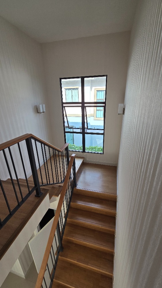 For SaleHousePathum Thani,Rangsit, Thammasat : For sale: 2-storey detached house, Phatsar Don Mueang - Phahon Yothin, corner house, 100 m. from Phahon Yothin Road, near Future Park Rangsit from Pruksa