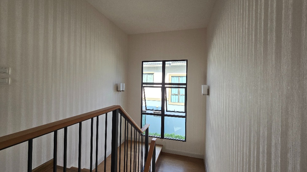 For SaleHousePathum Thani,Rangsit, Thammasat : For sale: 2-storey detached house, Phatsar Don Mueang - Phahon Yothin, corner house, 100 m. from Phahon Yothin Road, near Future Park Rangsit from Pruksa