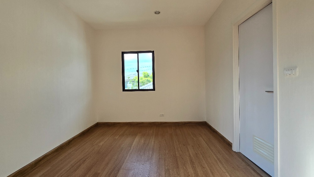 For SaleHousePathum Thani,Rangsit, Thammasat : For sale: 2-storey detached house, Phatsar Don Mueang - Phahon Yothin, corner house, 100 m. from Phahon Yothin Road, near Future Park Rangsit from Pruksa