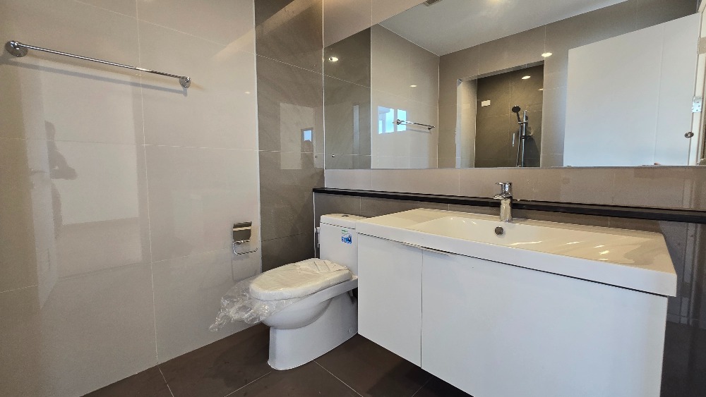 For SaleHousePathum Thani,Rangsit, Thammasat : For sale: 2-storey detached house, Phatsar Don Mueang - Phahon Yothin, corner house, 100 m. from Phahon Yothin Road, near Future Park Rangsit from Pruksa