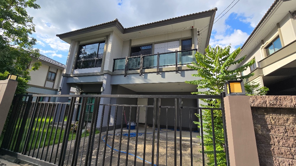 For SaleHousePathum Thani,Rangsit, Thammasat : For sale: 2-storey detached house, Phatsar Don Mueang - Phahon Yothin, 100 m. from Phahon Yothin Road, near Future Park Rangsit from Pruksa