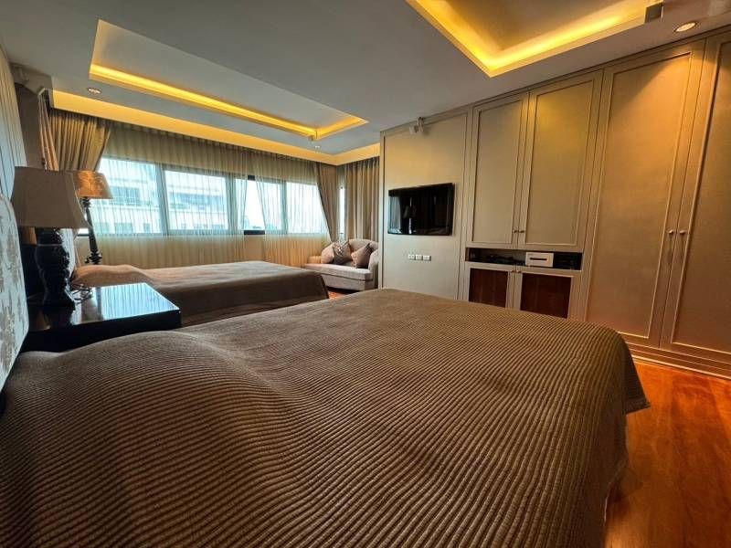 For SaleCondoSathorn, Narathiwat : For Sale🛎️ Sathorn Garden Condo 🛌 4beds /4baths 440 sqm.