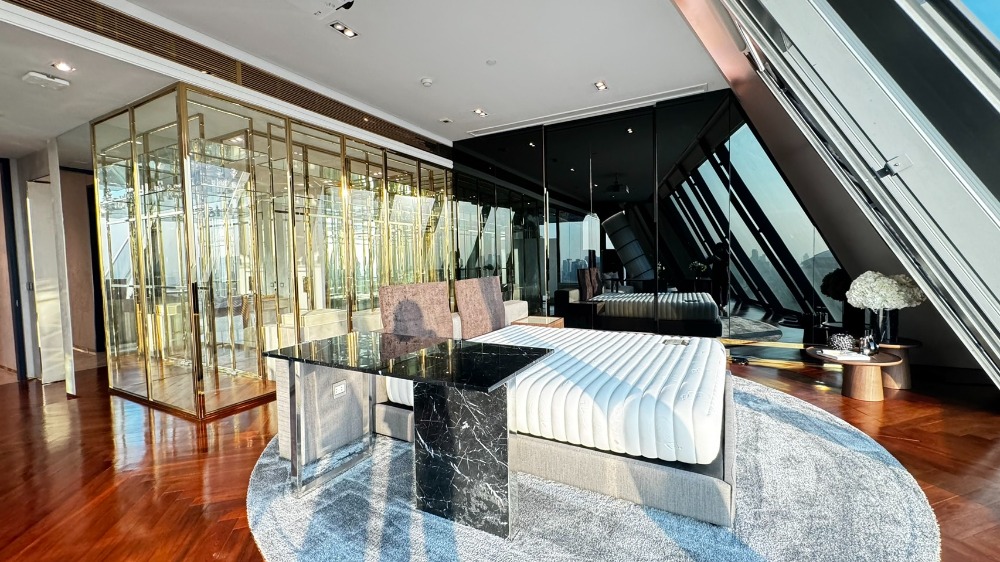 ให้เช่าคอนโดสุขุมวิท อโศก ทองหล่อ : Penthouse near BTS Phrom Phong 3 Bedroom I  MARQUE SUKHUMVIT