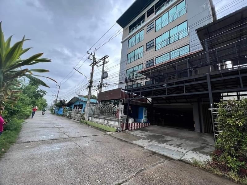 For SaleShop HouseChachoengsao : 6-Storey Apartment for Sale in Chachoengsao, 189 sqw, 65 Rooms, convenient transportation, community area : EL24S-045