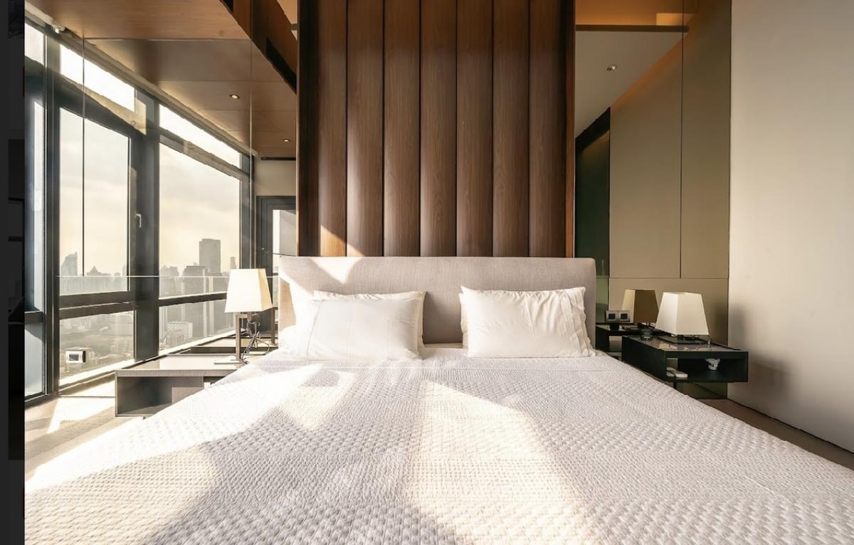 For SaleCondoRama9, Petchburi, RCA : For Sale: Circle Living Prototype 1Bed2 Bath 135sqm high floor 40++ 33.8 MB