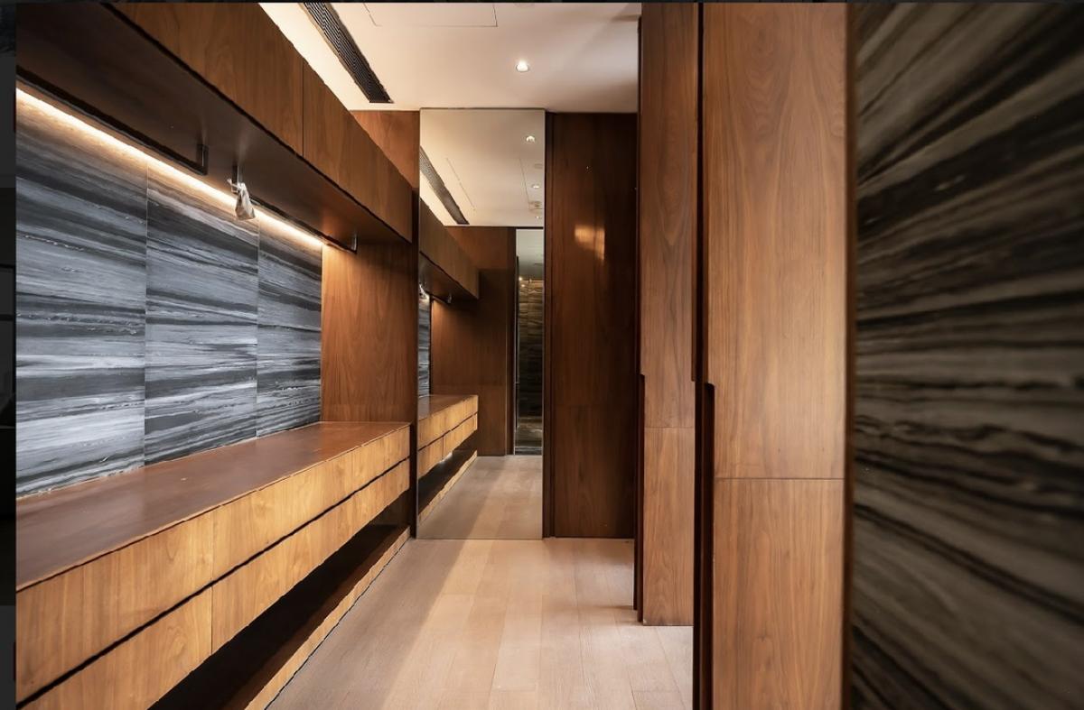 For SaleCondoRama9, Petchburi, RCA : For Sale: Circle Living Prototype 1Bed2 Bath 135sqm high floor 40++ 33.8 MB