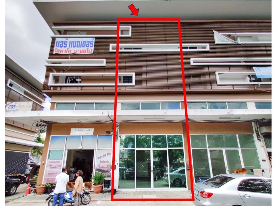 ให้เช่าอาคารพาณิชย์มีนบุรี-ร่มเกล้า : ให้เช่าอาคารพาณิชย์ 3.5 ชั้น ซอยมิสทีน ตรงข้ามสำนักงานที่ดินบึงกุ่ม