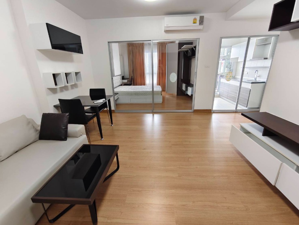 For SaleCondoBang Sue, Wong Sawang, Tao Pun : Condo for sale, near the BTS, city view, good wind, large room, cheapest price in Bang Sue area