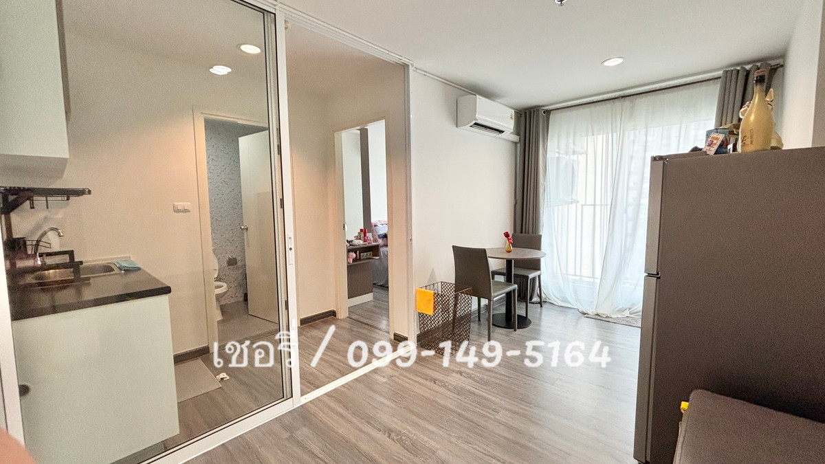 For RentCondoSamut Prakan,Samrong : Rent The Trust Condo @ BTS ERAWAN, corner room, garden, garden and wind train. Very good. There are no buildings with furniture. The central part is full. Condo, electric train / call 099-149-5164
