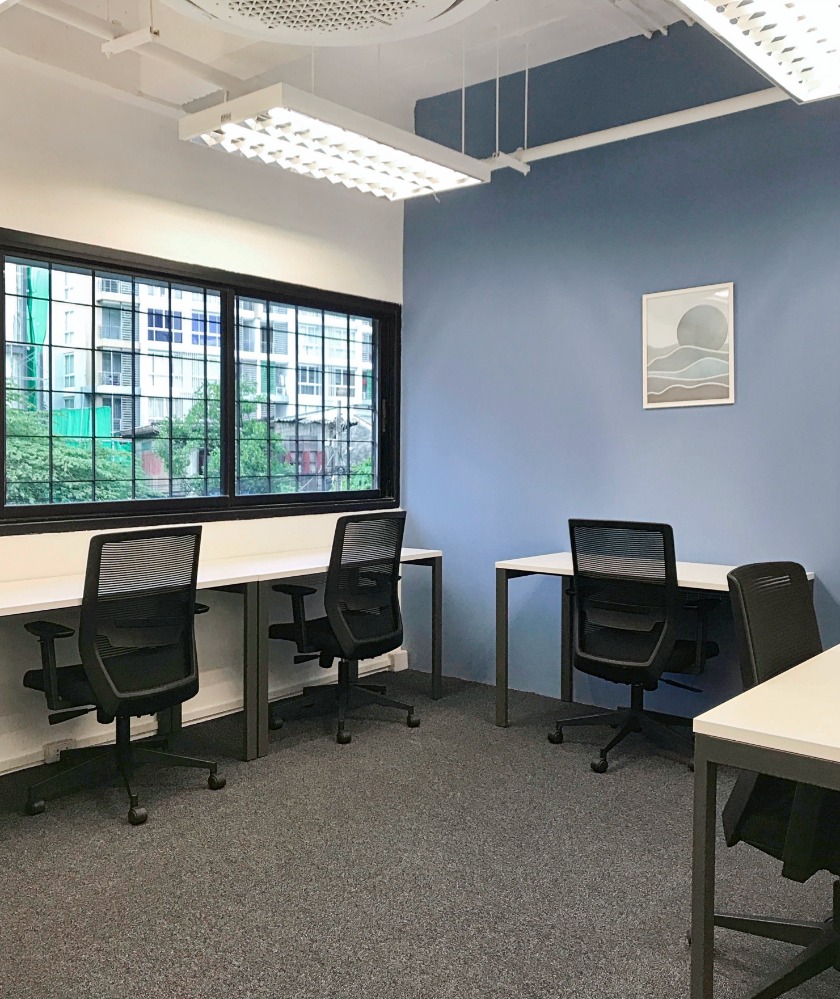 ให้เช่าสีลม ศาลาแดง บางรัก : All-inclusive access to professional office space for 5 persons in HQ Teo Hong Silom Building