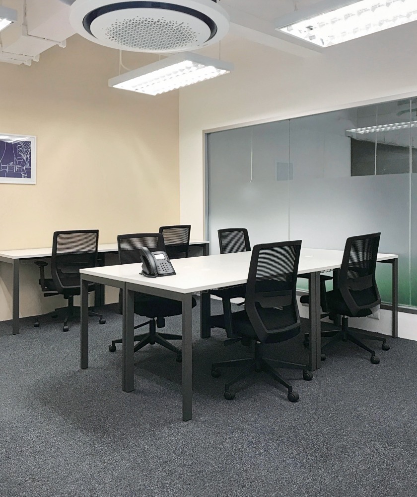 ให้เช่าสีลม ศาลาแดง บางรัก : Fully serviced open plan office space for you and your team in HQ Teo Hong Silom Building