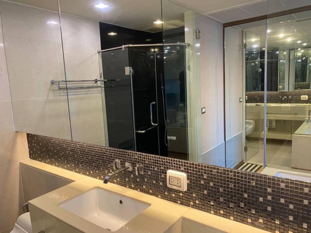 ให้เช่าคอนโดสาทร นราธิวาส : ให้เช่า 🔥 The Address Sathorn 🔥 เฟอร์นิเจอร์ และ เครื่องใช้ไฟฟ้าครบ ใกล้ BTS ช่องนนทรี