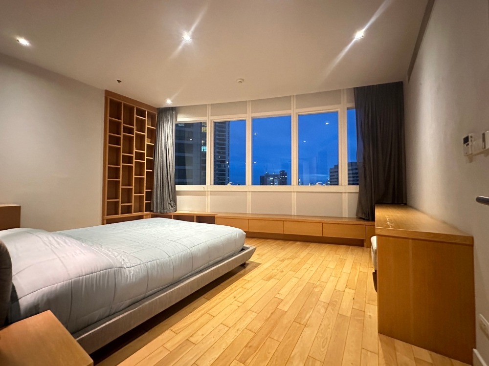For RentCondoSukhumvit, Asoke, Thonglor : LTH11301-Millenium Residence FOR RENT Size 149 sqm. 3 bed 3 bath BTS Phrom Phong Station ONLY 90K/Month