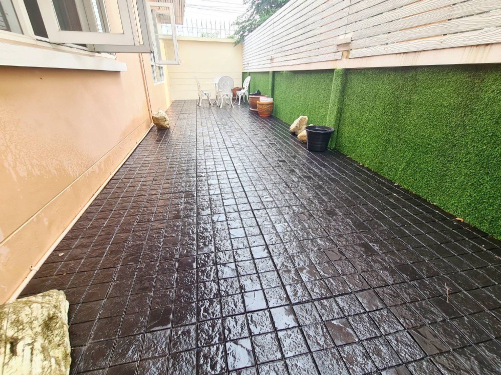 For RentHousePattanakan, Srinakarin : ✅ NRWP101 ✅ Line : @p2nproperty