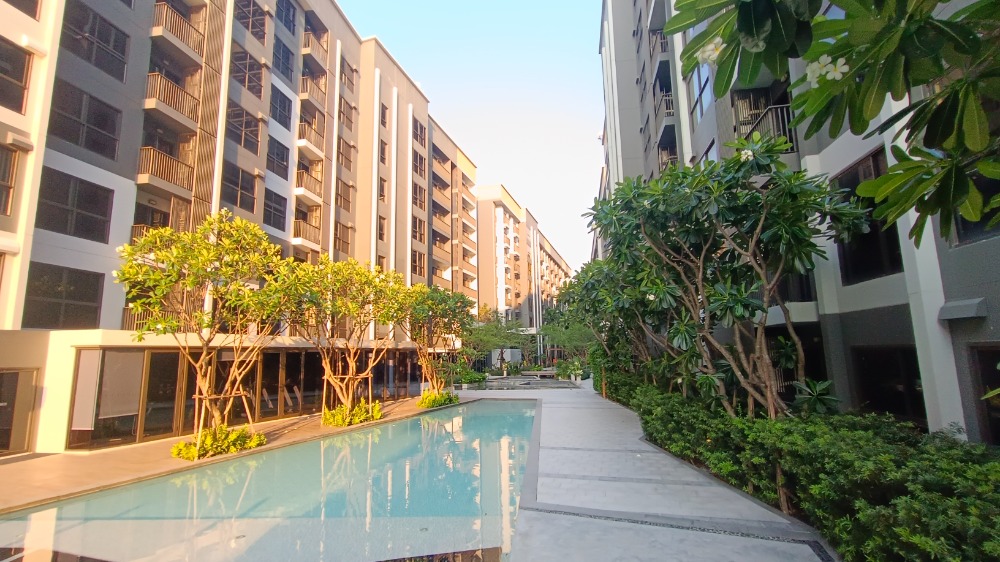 For RentCondoRattanathibet, Sanambinna : For rent 7,500 baht/month  Luxury condo, large project, The Politan Breeze, beside Chaopraya River