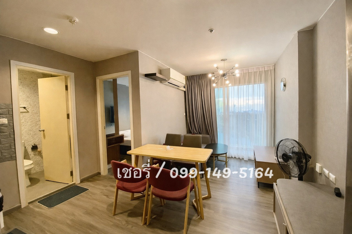 ให้เช่าคอนโดสมุทรปราการ สำโรง : เช่าคอนโด The Trust Condo @ BTS Erawan ติดรถไฟฟ้าเอราวัณ ห้องแต่งสวย ติดวอลล์เปเปอร์ ลมดีมาก พร้อมเฟอร์นิเจอร์ครบๆ ส่วนกลางจัดเต็ม / โทร 099-149-5164
