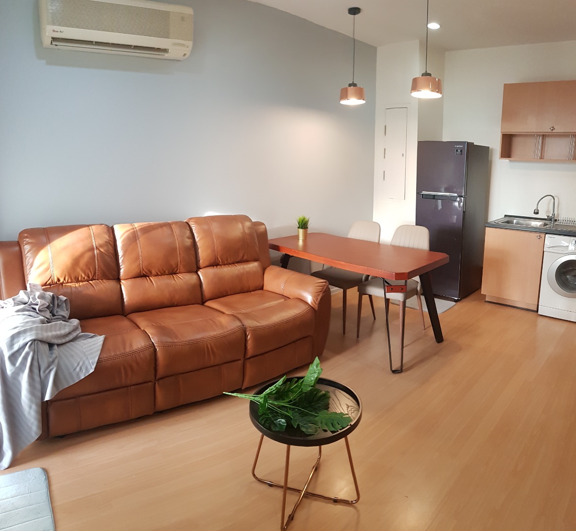 ขายคอนโดอ่อนนุช อุดมสุข : ขายคอนโดวิสต้าการ์เด้น มุมสงบ ไม่ติดทางด่วน 1ห้องนอนใหญ่ 45 ตรม รีโนเวทเรียบร้อย สวยมาก