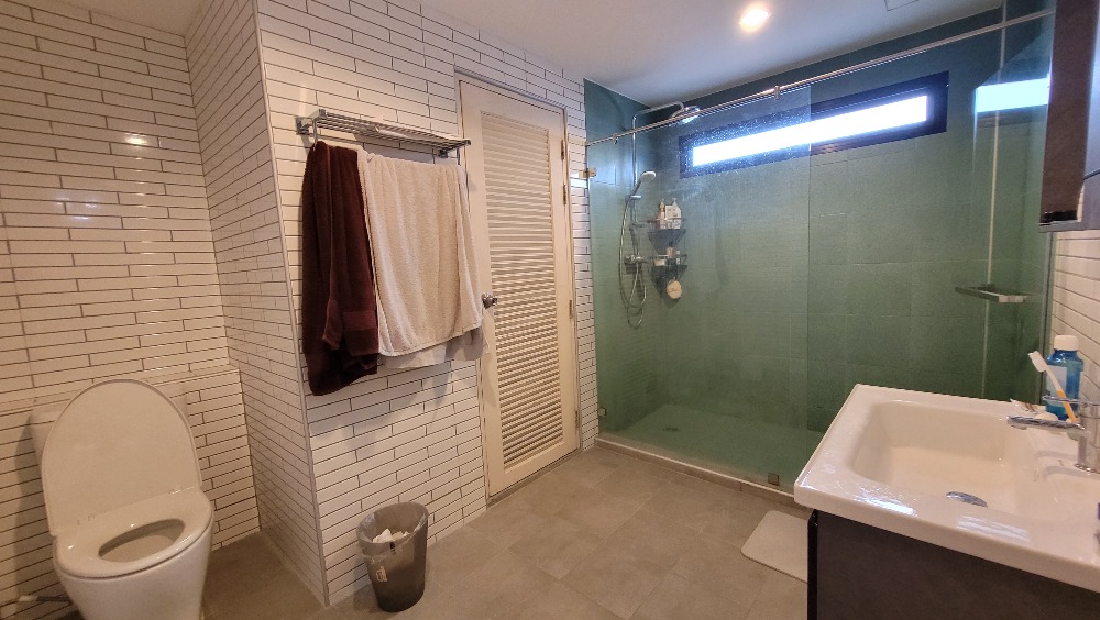 ขายทาวน์โฮมเลียบทางด่วนรามอินทรา : ทาวน์โฮม คริสตัล วิลล์ / 3 ห้องนอน (ขาย), Crystal Ville / Townhome 3 Bedrooms (FOR SALE) TPM132