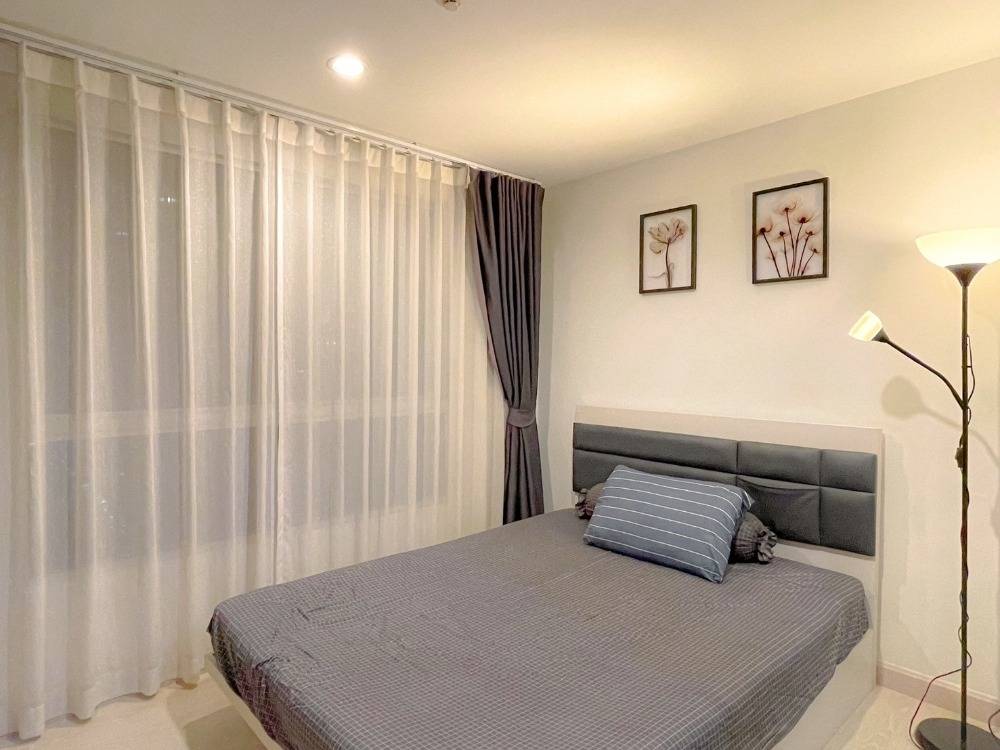 For SaleCondoRama 2, Bang Khun Thian : For sale/rent, approximately 300 m. from Rama 2 Road, near the expressway entrance/exit.