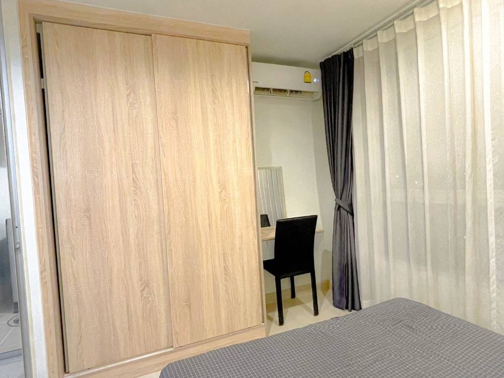 For SaleCondoRama 2, Bang Khun Thian : For sale/rent, approximately 300 m. from Rama 2 Road, near the expressway entrance/exit.