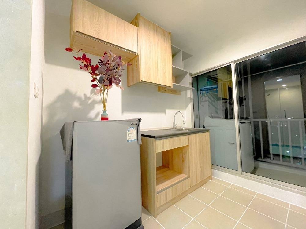 For SaleCondoRama 2, Bang Khun Thian : For sale/rent, approximately 300 m. from Rama 2 Road, near the expressway entrance/exit.