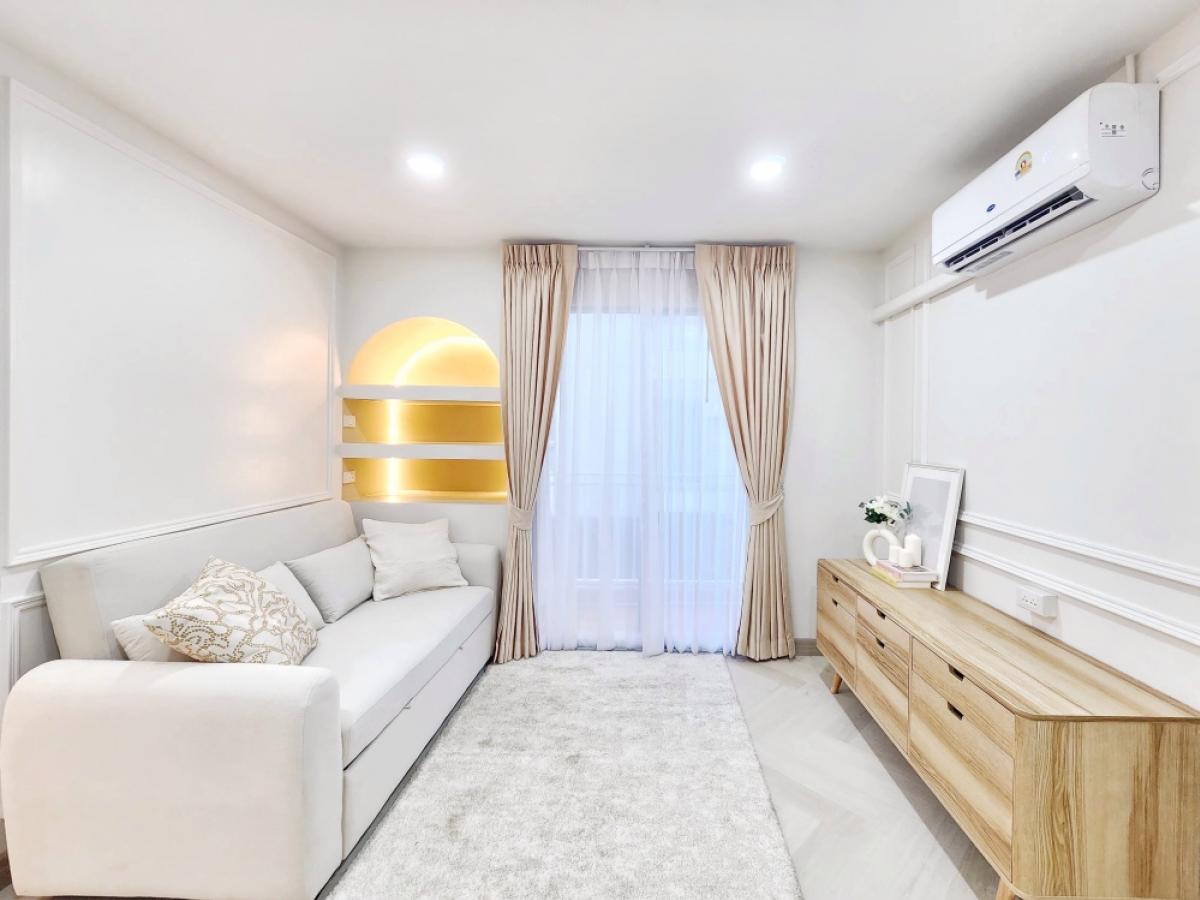 For SaleCondoBang Sue, Wong Sawang, Tao Pun : 🌷Regent Home Condo 6/1, move in with your bags🌷This price is no longer available in the Prachachuen area. Big and full. 💰Size 63 sq m. Price 2.39 million💰