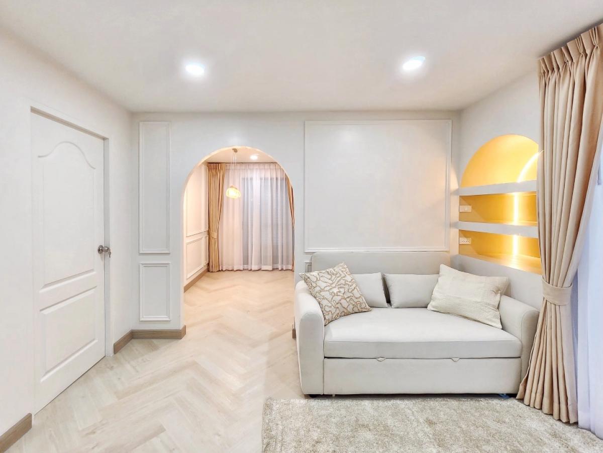 For SaleCondoBang Sue, Wong Sawang, Tao Pun : 🌷Regent Home Condo 6/1, move in with your bags🌷This price is no longer available in the Prachachuen area. Big and full. 💰Size 63 sq m. Price 2.39 million💰