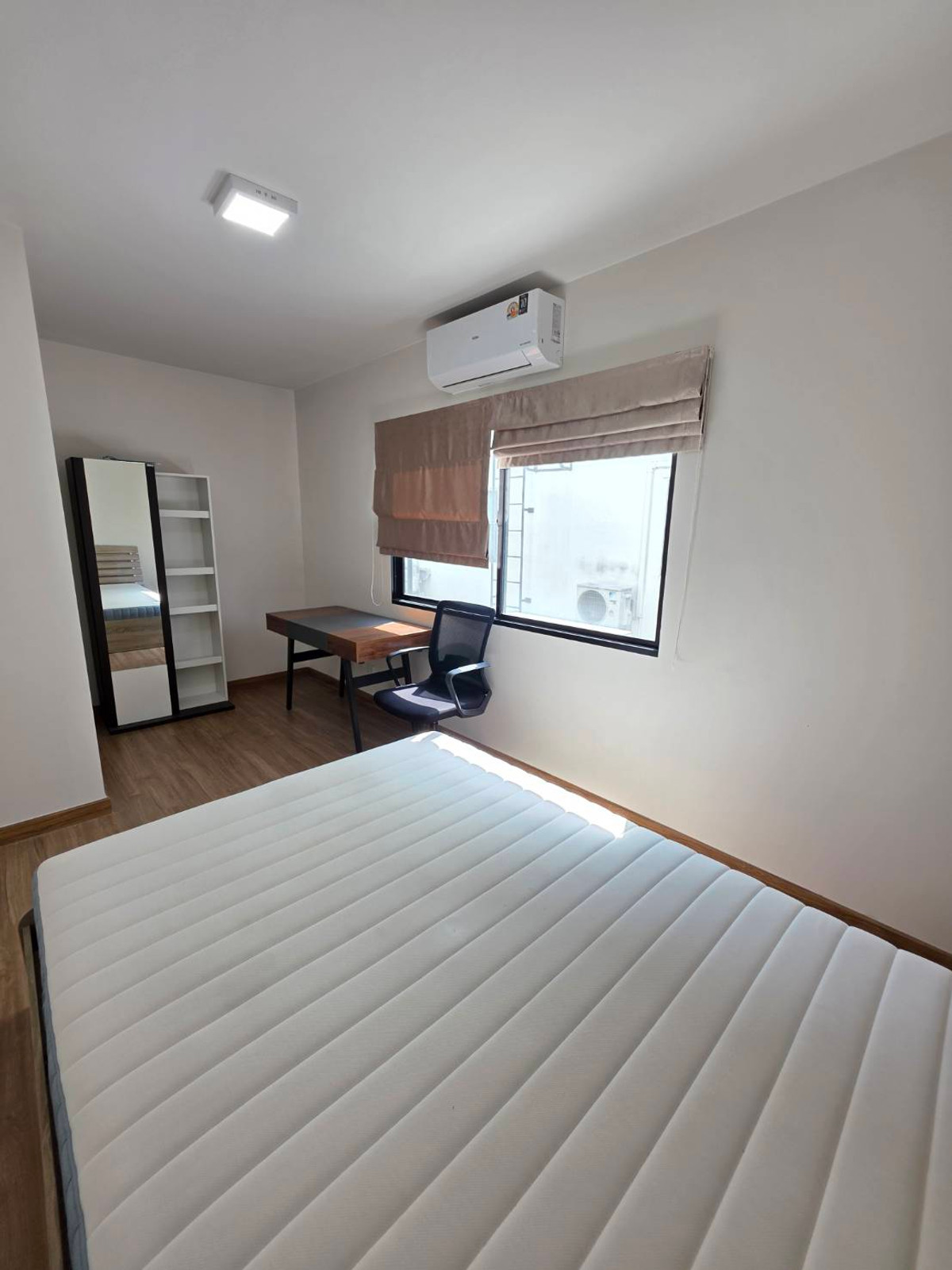 ให้เช่าทาวน์โฮมอ่อนนุช อุดมสุข : ว่างพร้อมอยู่ ทาวน์โฮม 3 ชั้น 3นอน 3น้ำ (ใกล้ BTS สีเหลือง สถานีศรีนุช)