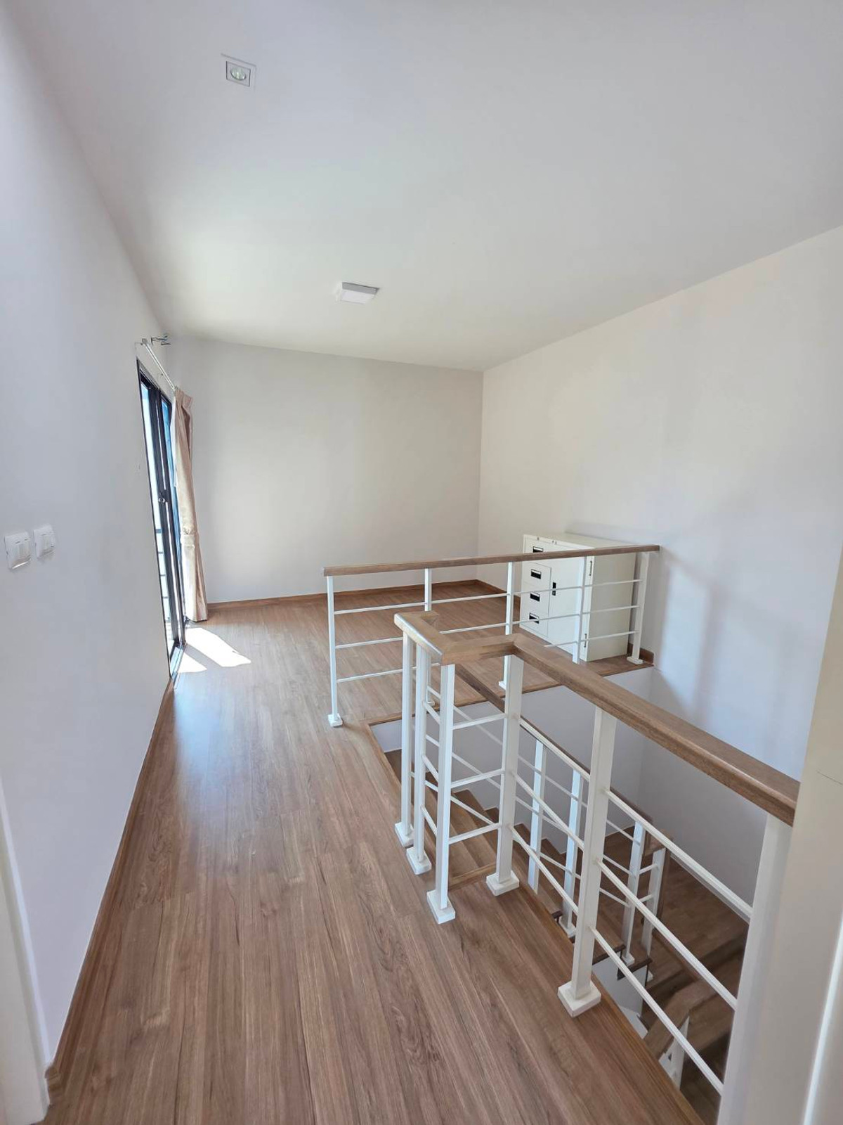 ให้เช่าทาวน์โฮมอ่อนนุช อุดมสุข : ว่างพร้อมอยู่ ทาวน์โฮม 3 ชั้น 3นอน 3น้ำ (ใกล้ BTS สีเหลือง สถานีศรีนุช)