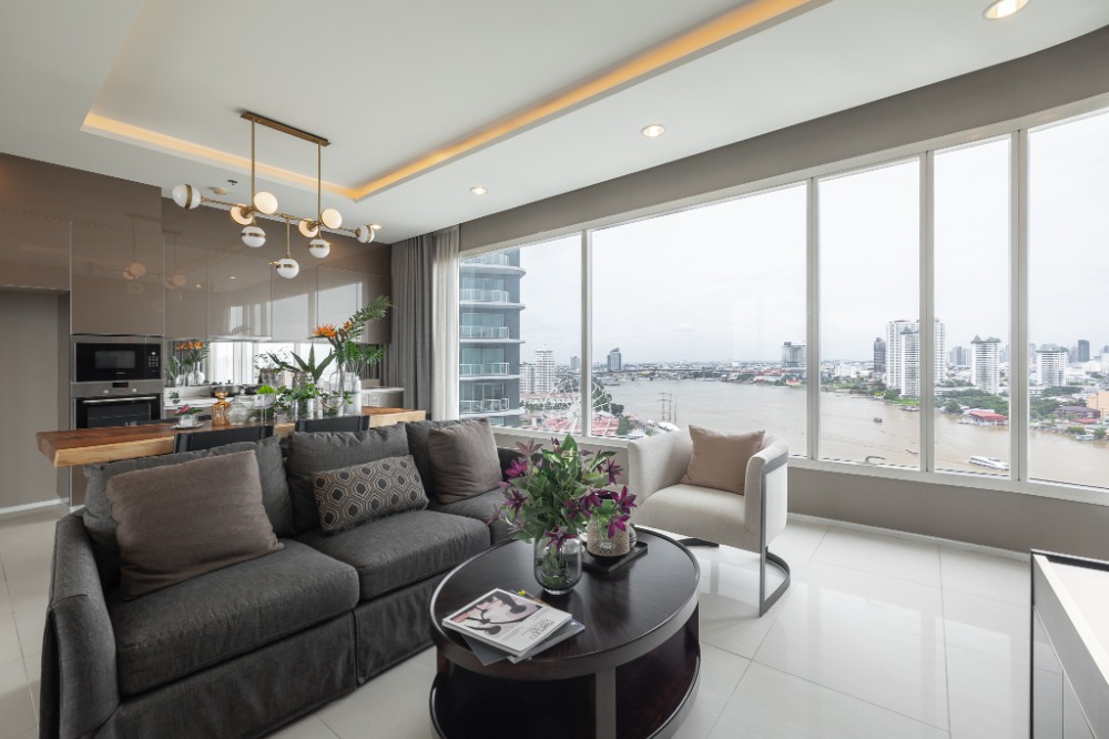 ขายคอนโดสาทร นราธิวาส : ขาย 3 ห้องนอน 140 ตร.ม. แม่น้ำ เรสซิเดนท์ คอนโดมิเนียม