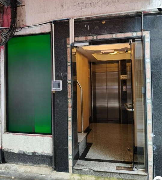 ให้เช่าร้านค้า/ตลาดนัดสุขุมวิท อโศก ทองหล่อ : For Rent Bangkok Retail Sukhumvit Road BTS Asok Watthana BRE23211