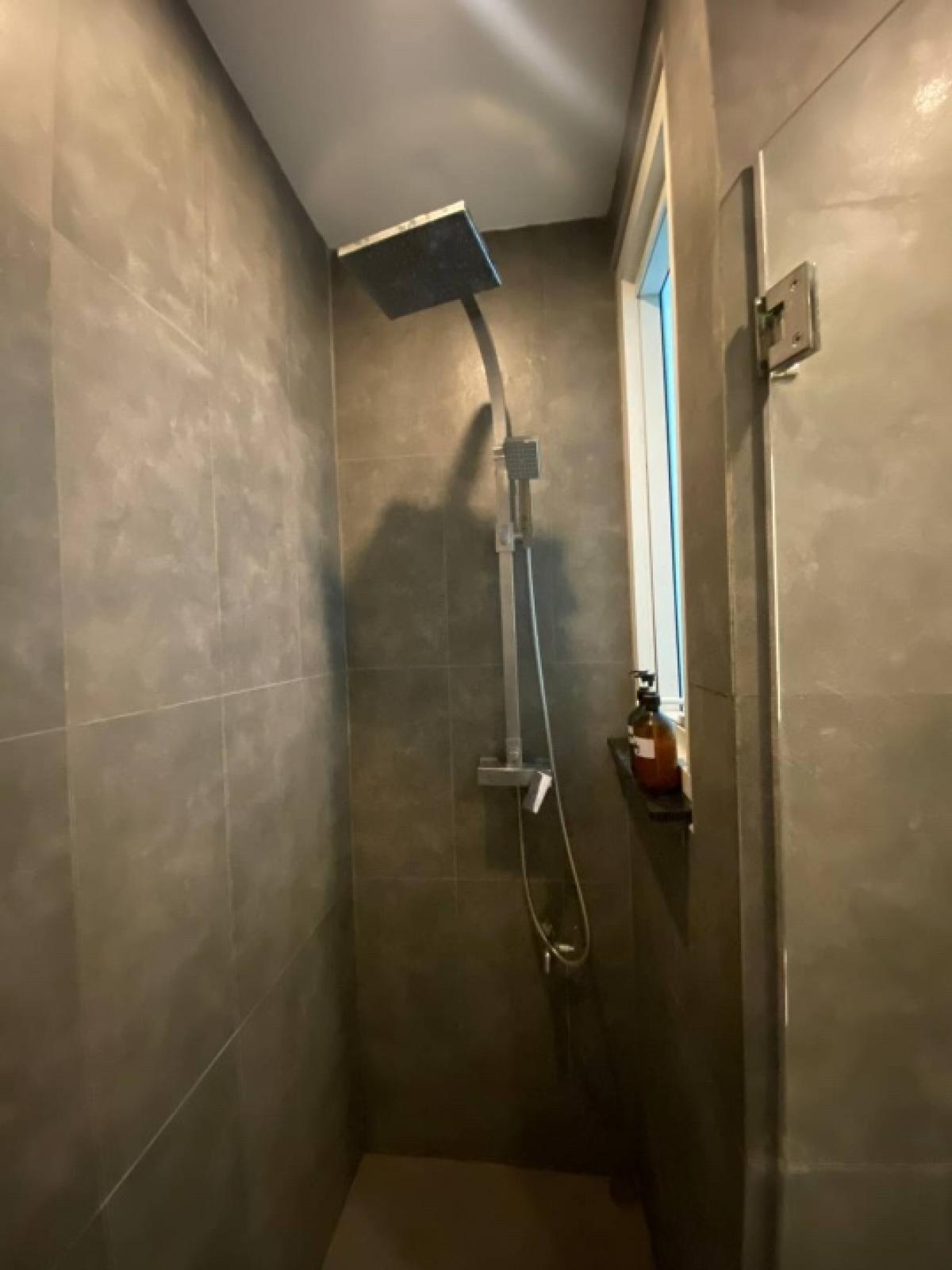 ขายคอนโดสุขุมวิท อโศก ทองหล่อ : Sell with tenant til 20/4/26
Luxury Penthouse Triplex ; WIND SUKHUMVIT 23, 3 bedrooms