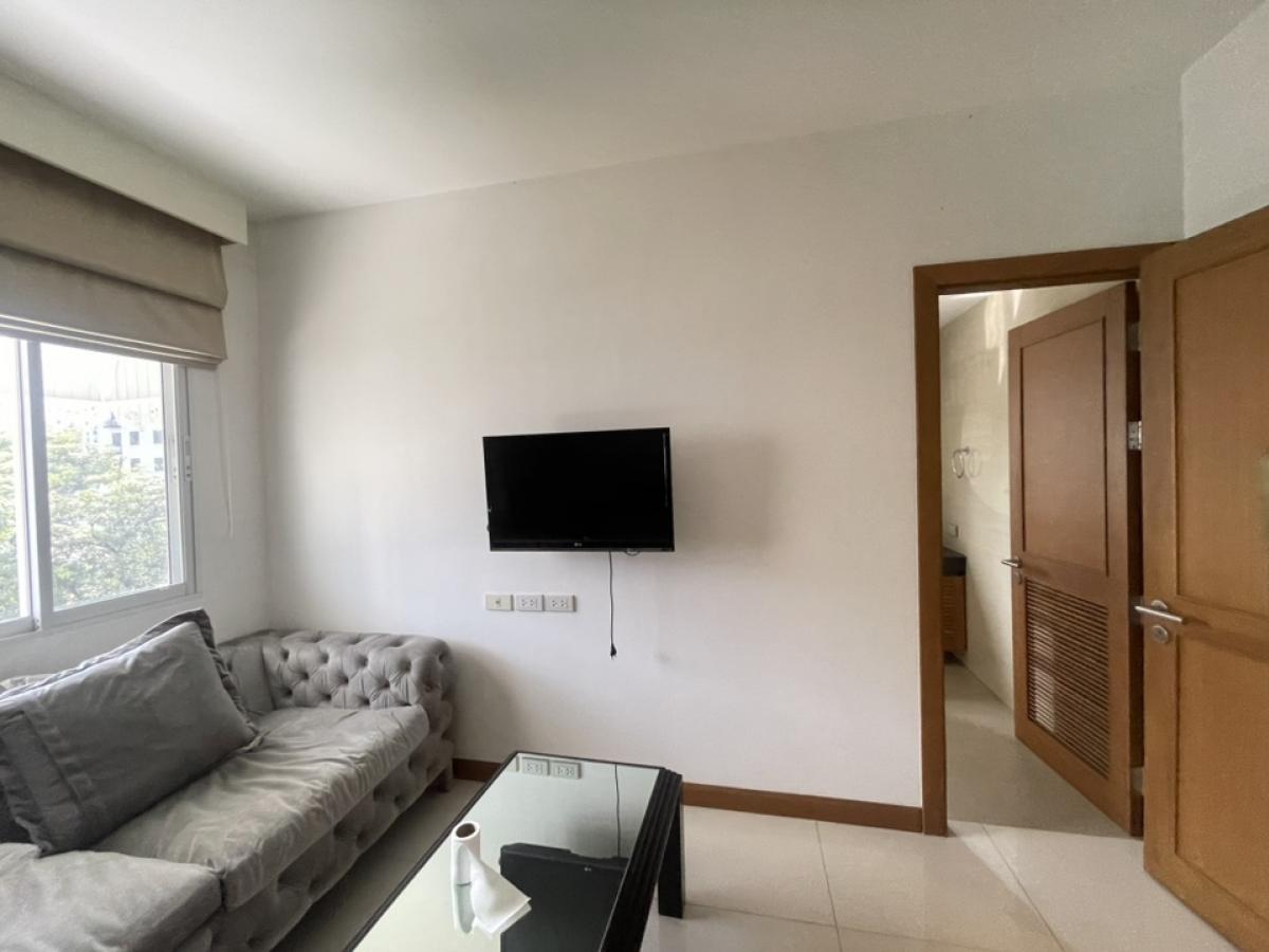 ขายคอนโดสุขุมวิท อโศก ทองหล่อ : ขาย Townhome ในคอนโด เกียรติธานี สุขุมวิท หลังมุม 265 ตารางเมตร 3ชั้น 4ห้องนอน สอบถาม 089-8578865