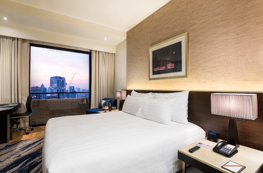 ให้เช่าคอนโดสุขุมวิท อโศก ทองหล่อ : 🌆 Luxurious Living at Emporium Suites by Chatrium, Bangkok Located near BTS Phrom Phong,