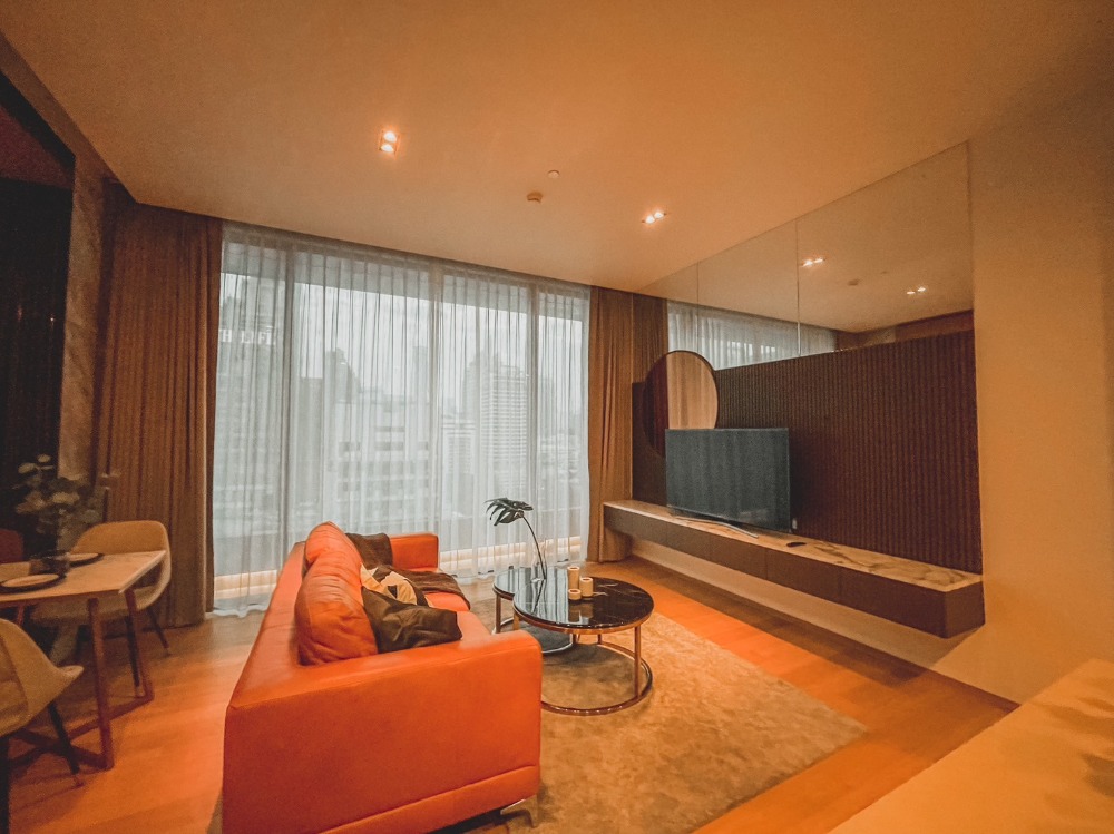 For SaleCondoSilom, Saladaeng, Bangrak : Sell ​​Saladaeng One Ready to move in (S15-16057)