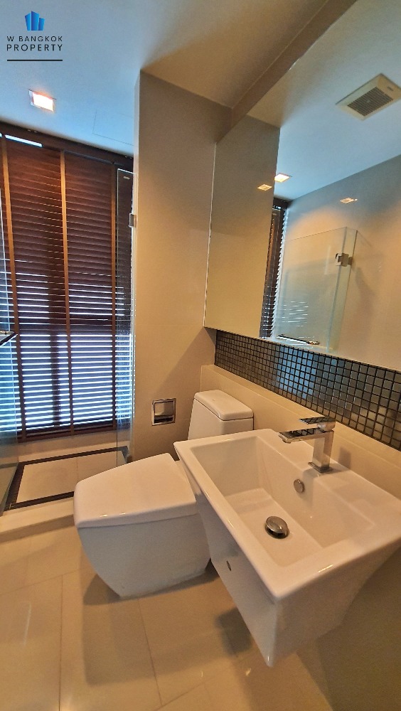 For SaleCondoSathorn, Narathiwat : 🔥HOT Pro🔥For sale, luxury condo, on Sathorn Road, Rhythm Sathorn, 2-Bed, 2-Bath, beautifully decorated, high floor, river view, very beautiful