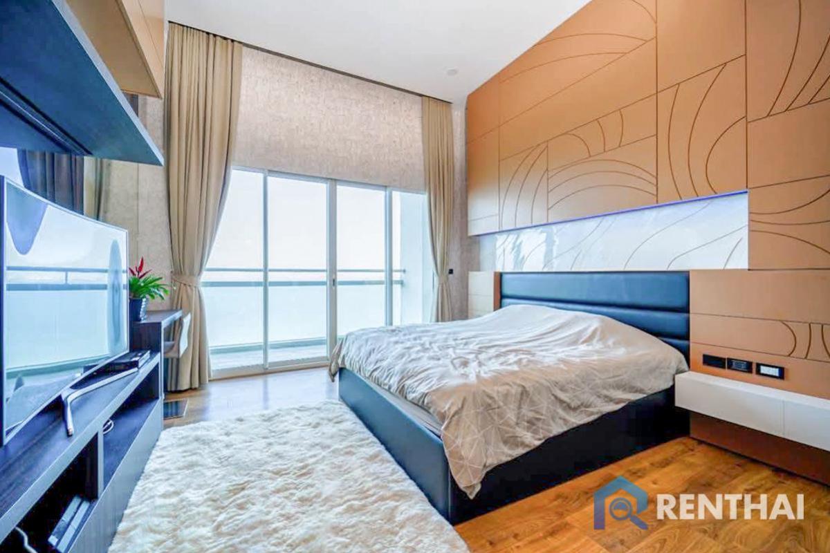 ขายคอนโดพัทยา บางแสน ชลบุรี สัตหีบ : เพนท์เฮ้าส์หรูสำหรับขายบนชั้นบนสุดของ The Palm Wong Amart Beach Pattaya, พร้อมเฟอร์นิเจอร์, สิ่งอำนวยความสะดวกครบครัน