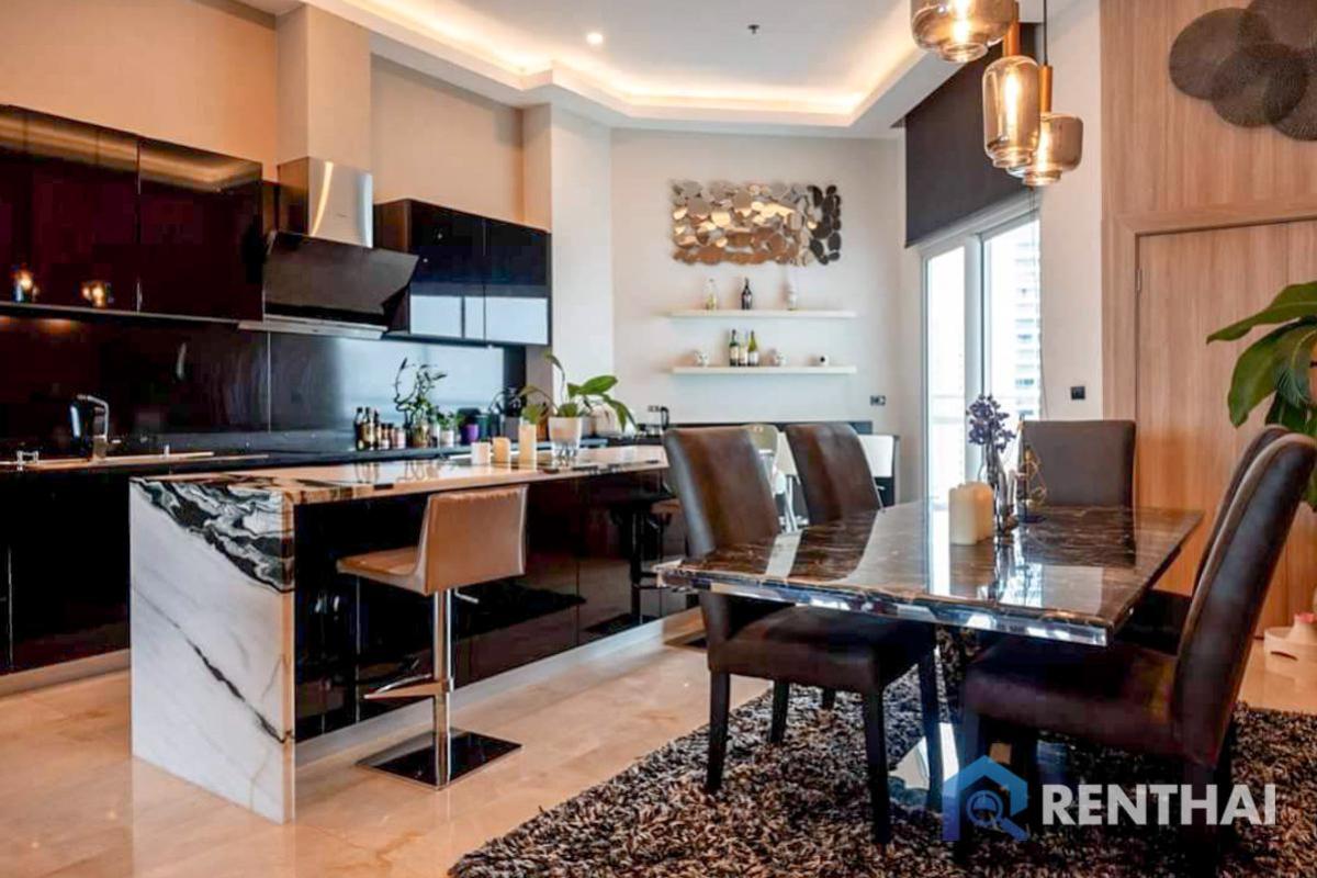 ขายคอนโดพัทยา บางแสน ชลบุรี สัตหีบ : เพนท์เฮ้าส์หรูสำหรับขายบนชั้นบนสุดของ The Palm Wong Amart Beach Pattaya, พร้อมเฟอร์นิเจอร์, สิ่งอำนวยความสะดวกครบครัน