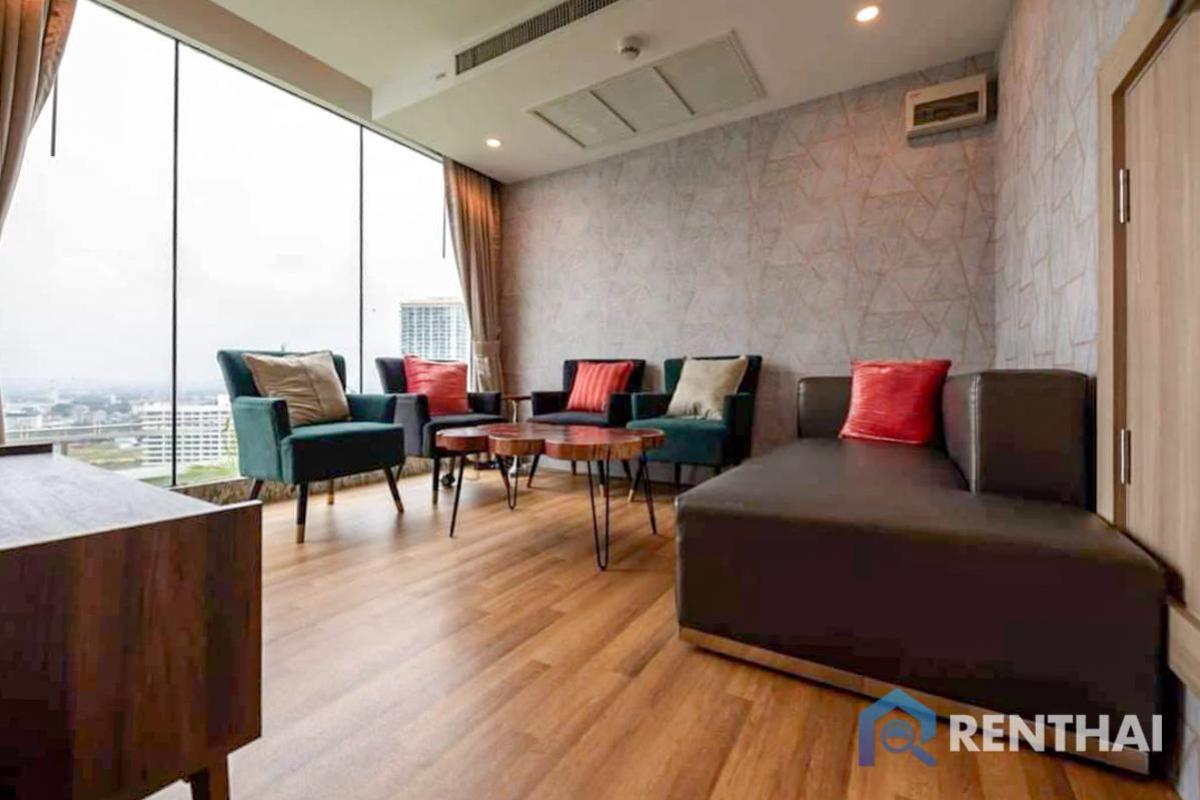 ขายคอนโดพัทยา บางแสน ชลบุรี สัตหีบ : เพนท์เฮ้าส์หรูสำหรับขายบนชั้นบนสุดของ The Palm Wong Amart Beach Pattaya, พร้อมเฟอร์นิเจอร์, สิ่งอำนวยความสะดวกครบครัน